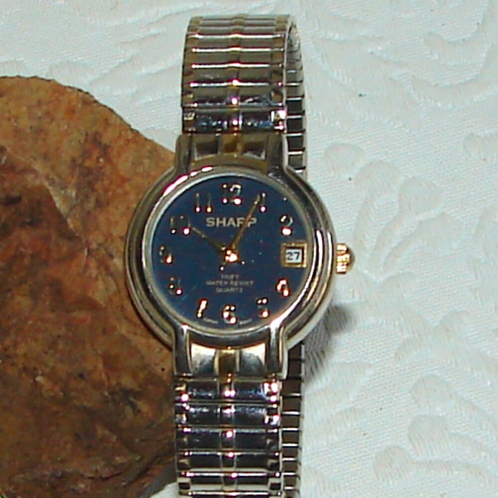 Sharp Ladies Quartz WATCH, SHP 116 Navy Blue Dial, Date, Water Resis Nd Batt C43